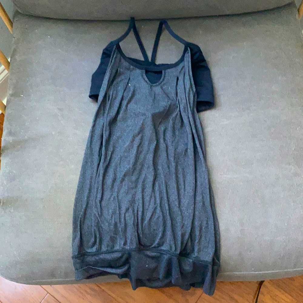 Lululemon size 2 tank top gray black